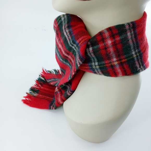 Vintage Red Tartan Plaid Lambs Wool Scarf - Picture 10 of 10